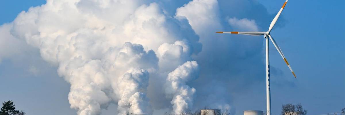 'A Dire Warning': IEA Says World on Track to Nearly Wipe Out Covid-Related Emissions Drop