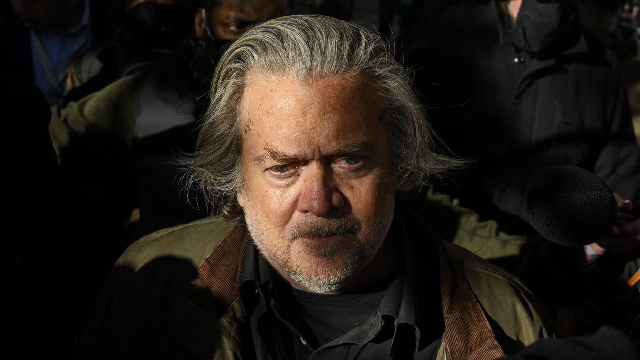 steve-bannon