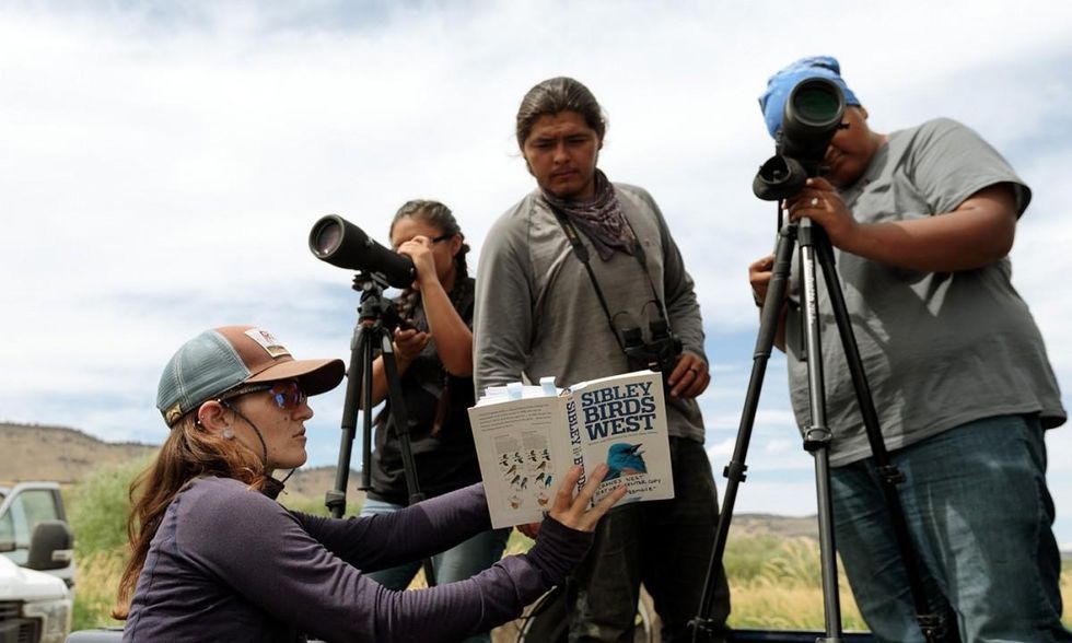 Stewards conduct duck brood surveys with Teresa Wicks, Eastern Oregon Field Coordinator with the Audubon Society of Portland. (Photo: Sage Brown)