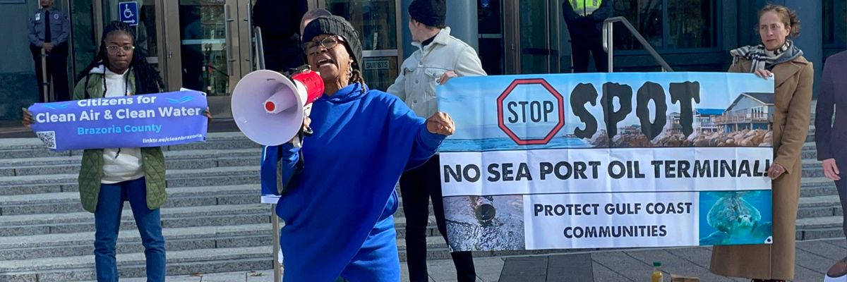 Stop Sea Port Oil Terminal protest