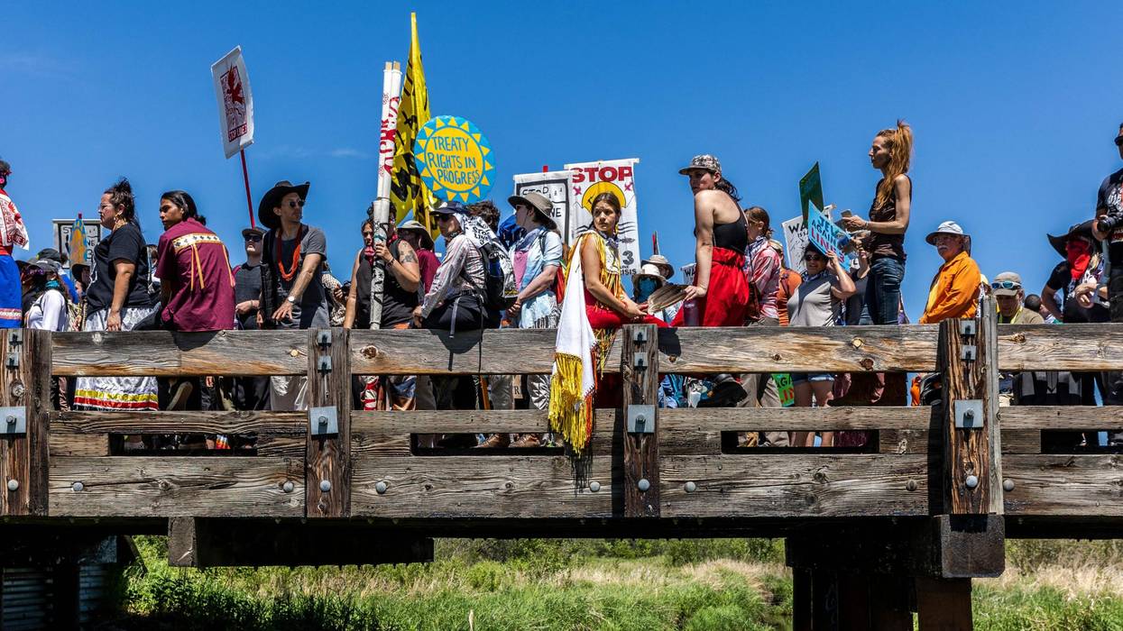 #StopLine3