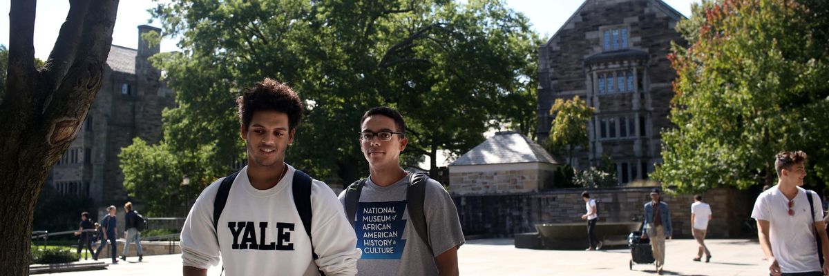 Students on Yale campus