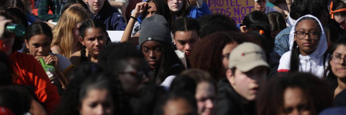Students rally for gun control
