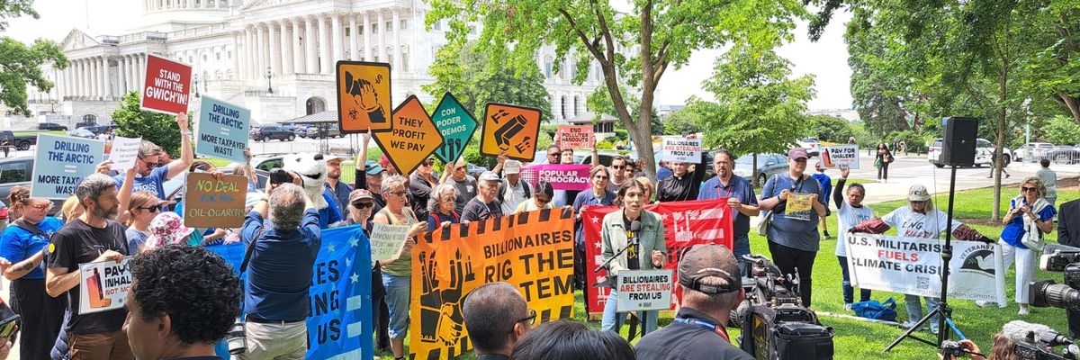 Sunrise Movement Protesters Gather on Capitol Hill