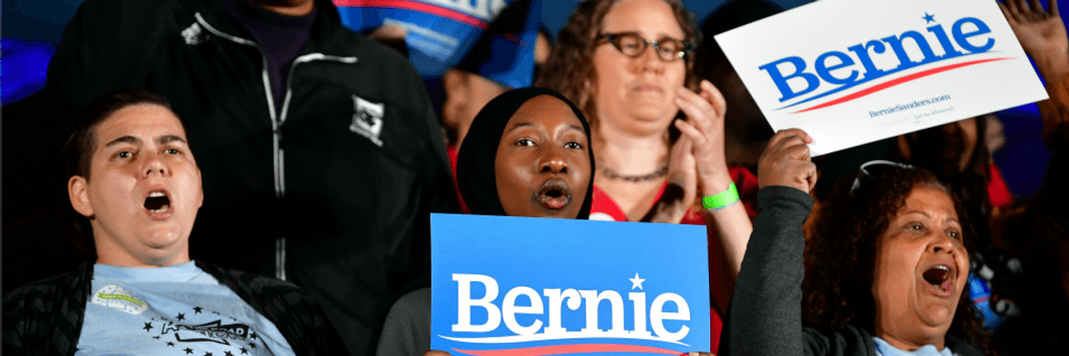 Amid Establishment Onslaught, New Sanders Ad Declares: 'There Are More of Us. We Are Stronger. We Will Wait No Longer'