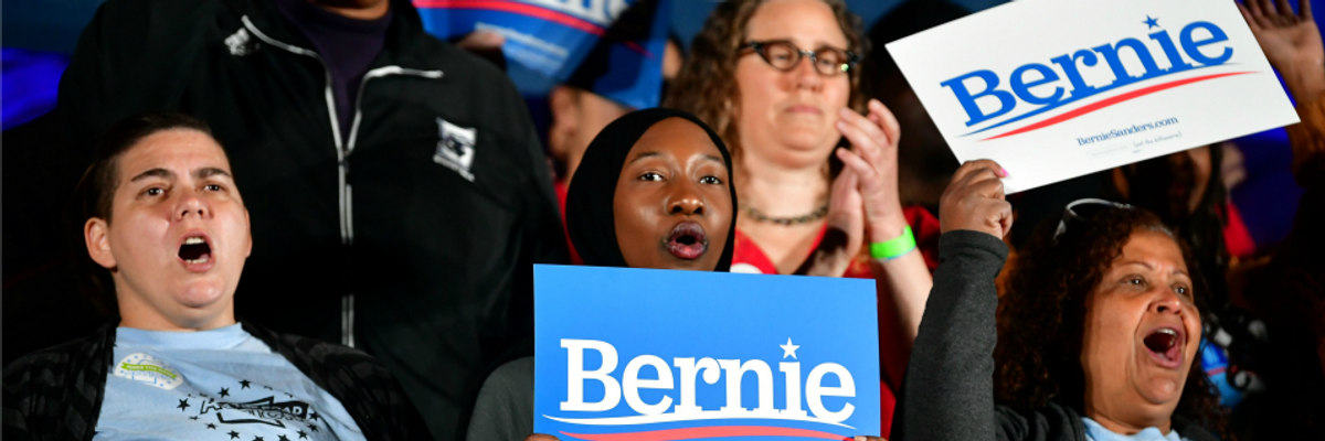 Amid Establishment Onslaught, New Sanders Ad Declares: 'There Are More of Us. We Are Stronger. We Will Wait No Longer'
