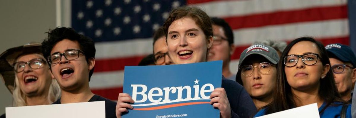 Bernie Sanders Leads 2020 Democratic Field Among College Students: Poll