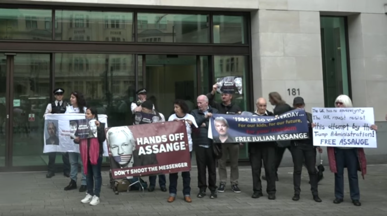 Facing Serious Charges, Judge Sets 'Long Timetable' For Assange To Prepare Defense Against Extradition