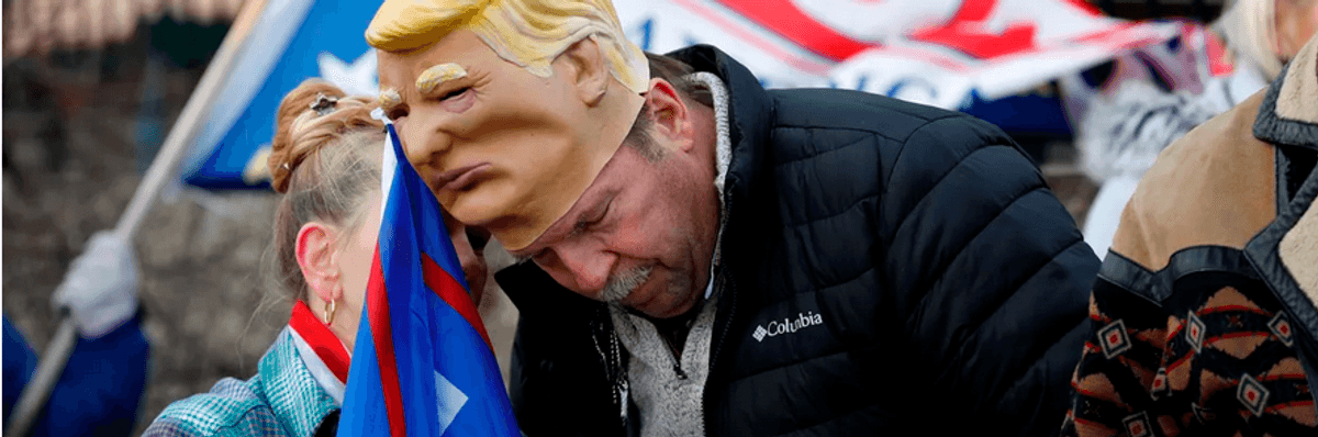 Get Ready for Donald Trump's Shadow Government--via Twitter and Fox News