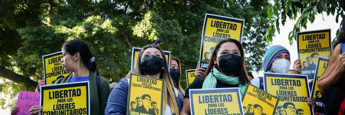 Supporters of Salvadoran water defenders demanded their release in San Salvador on January 19, 2023.