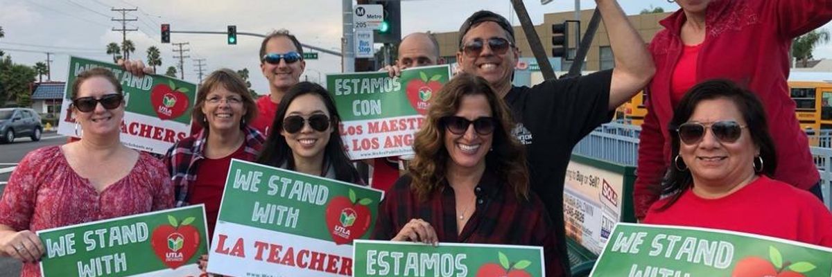 30,000 LA Teachers 'Strike Ready' as District Refuses to Spend $1.86 Billion Reserve on Better Pay, Smaller Class Sizes