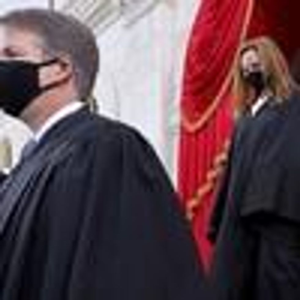 Supreme Court Justices Brett Kavanaugh and Amy Coney Barrett