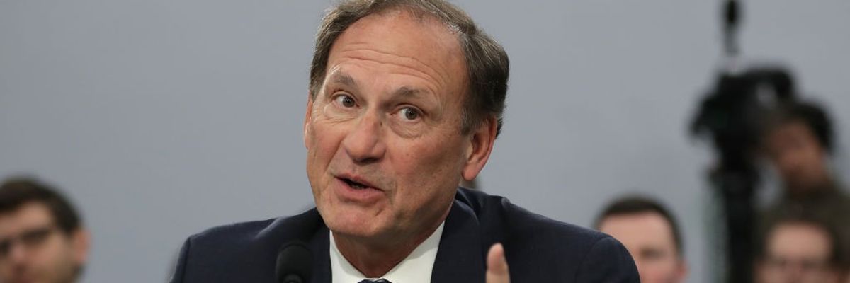 Supreme Court Justices Samuel Alito