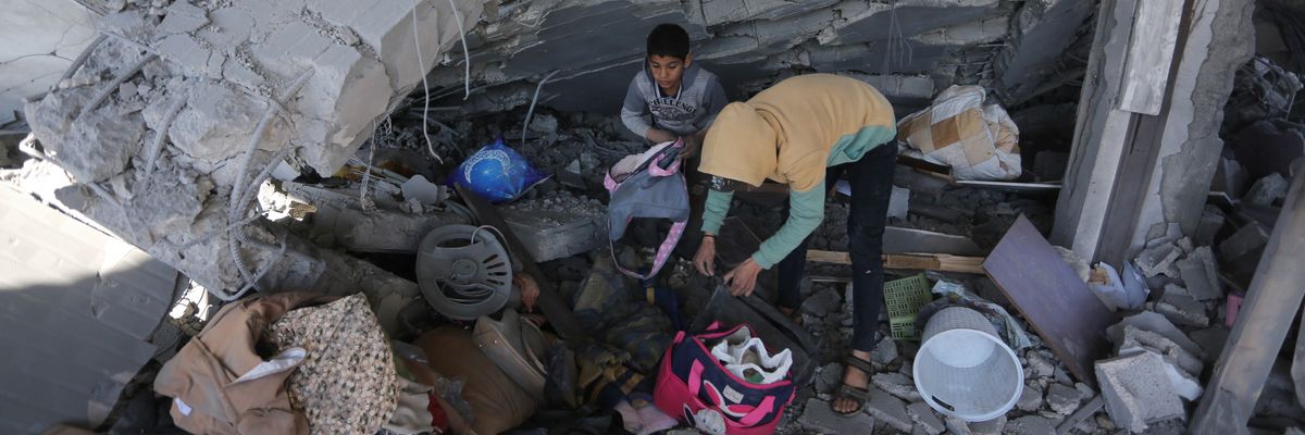 As Senators Unveil Aid Bill, Sanders Says Stop Fueling the 'Netanyahu War Machine'