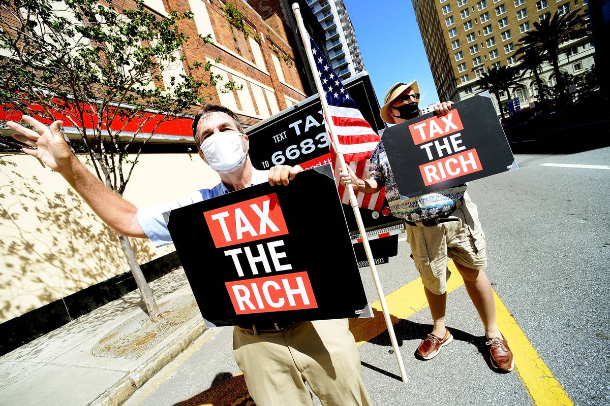 Opinion | In 2025, States Will Flip the Script on Taxes to Make the Wealthy Pay Their Fair Share | Common Dreams