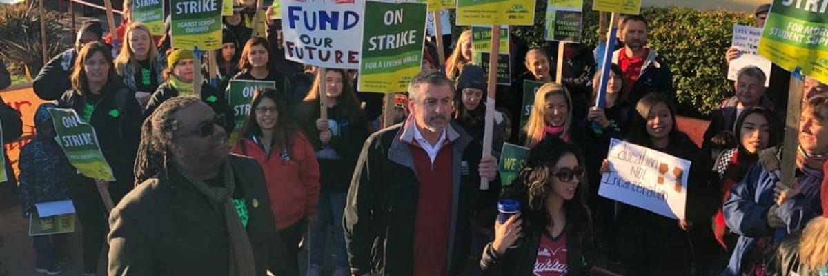 Latest to Join Nationwide Uprising, Oakland Teachers Strike to Defend Public Education