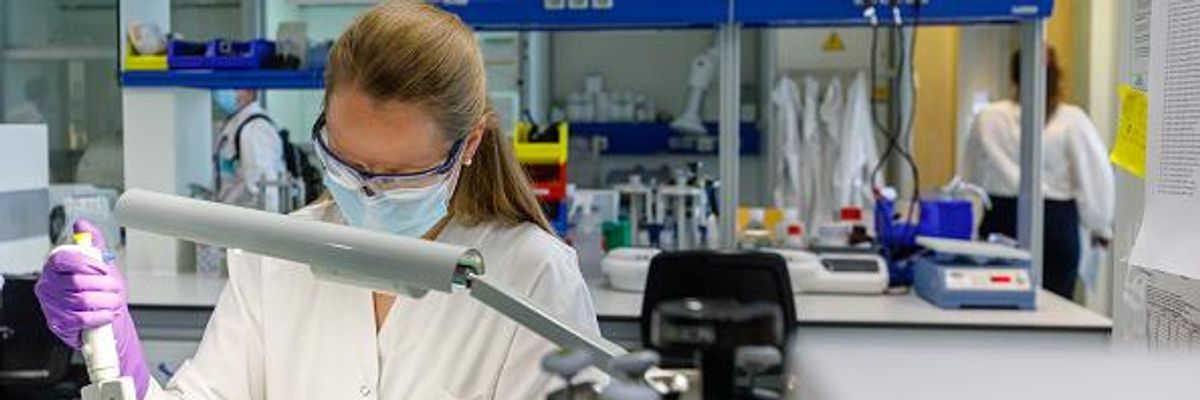 'Nonsensical and Madness': Outrage After Trump Excludes US From WHO-Backed Global Vaccination Cooperation Pact