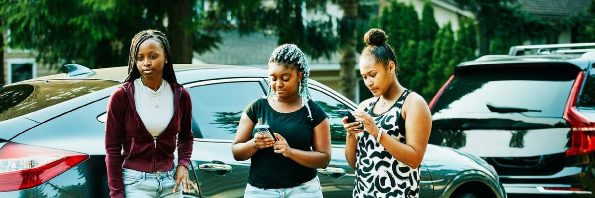 teens on phones