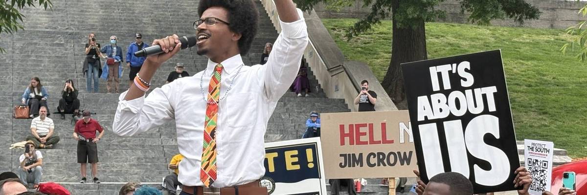Tennessee state Rep. Justin Pearson speaks at a Nashville rally against redistricting