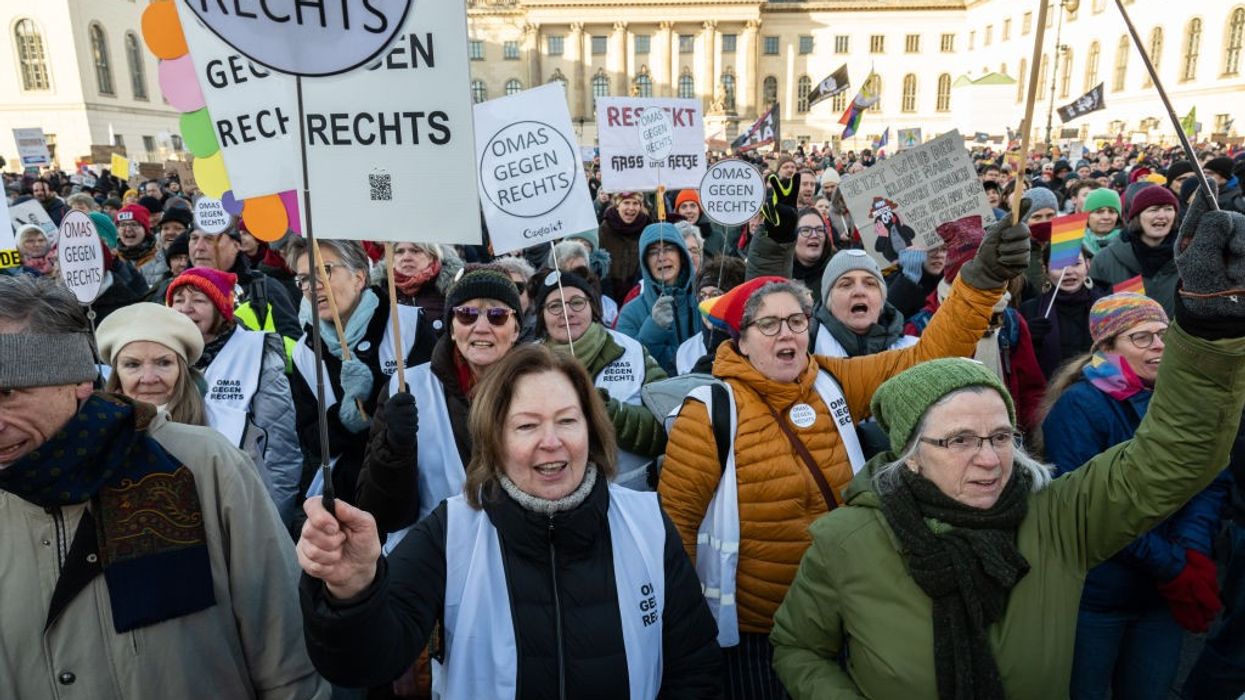 Tens of thousands protest the far-right