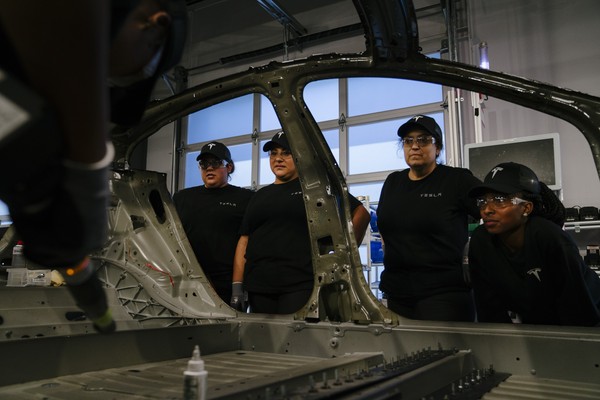 Tesla employees training