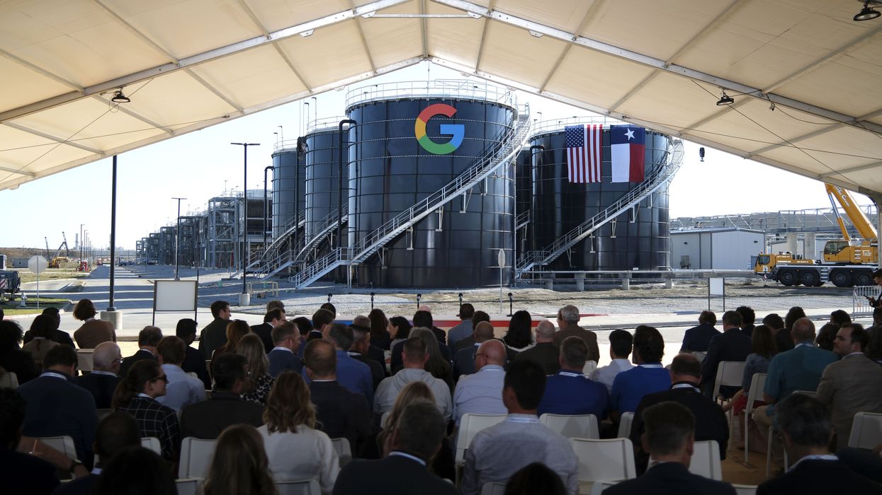 Texas Governor Abbott And Google Make Economic Development Announcement In Midlothian