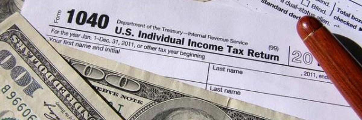 Tax Cuts for the Rich Help the Rich, Not You