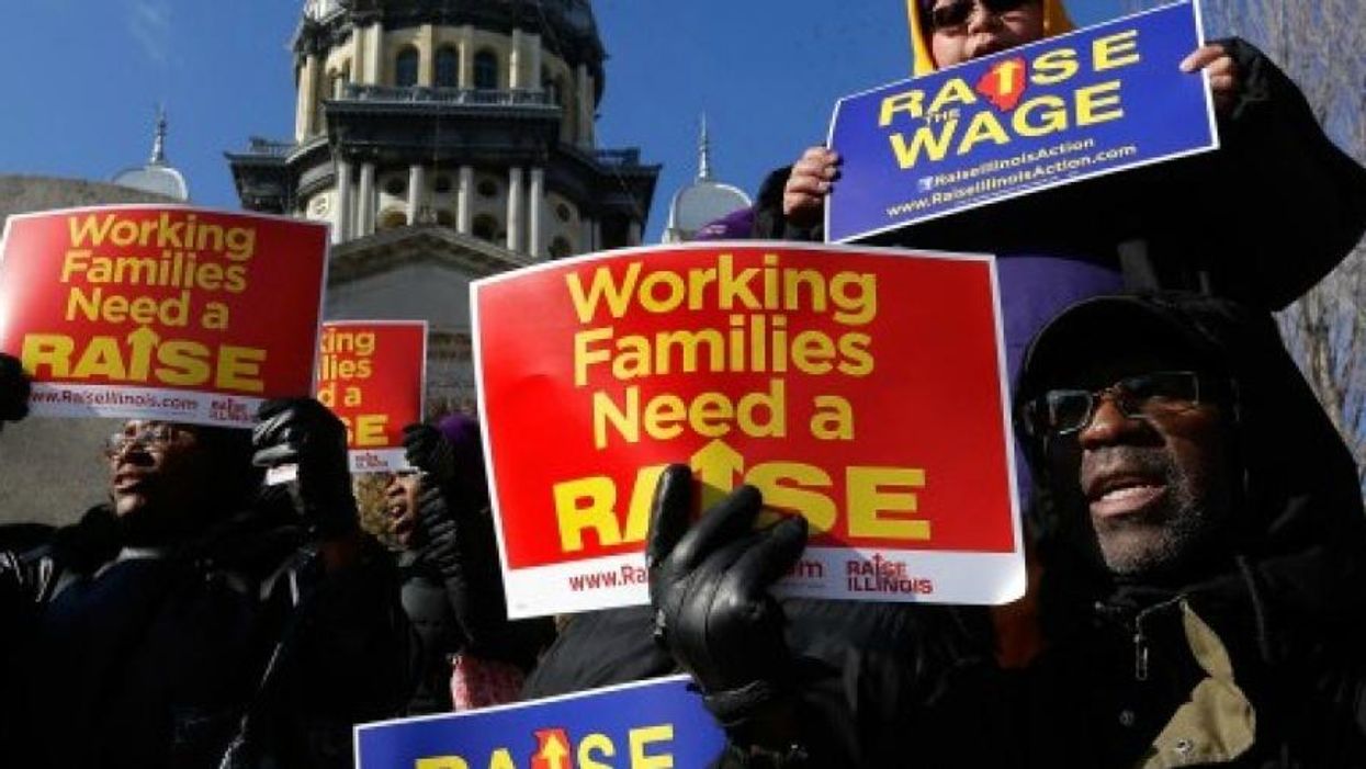 New Evidence of the Minimum Wage Doing What It's Supposed to Do: Help Low-Wage Workers