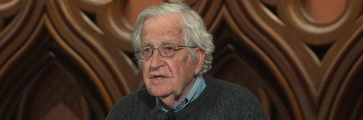 Chomsky: Arrest of Assange Is "Scandalous" and Highlights Shocking Extraterritorial Reach of US