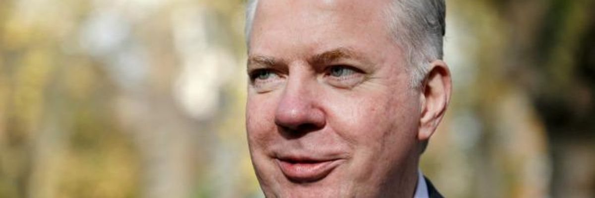 'Law Is on Our Side': Seattle Mayor Ready to Sue Trump for Answers on Immigration