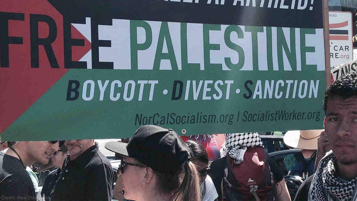 Instead of Ending the Shutdown, Senators Plan to Encourage Punishment of Israel Boycotts