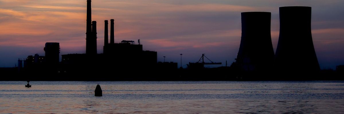 'Mind-bogglingly Dangerous': Trump EPA Rolls Back Water Pollution Limits for Coal Plants