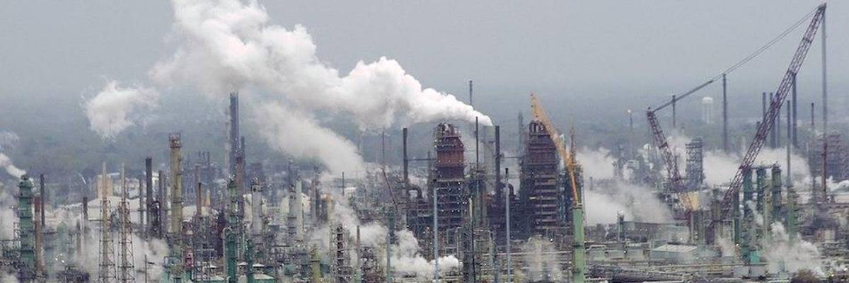 In Far-Reaching Plan, Washington Gov. Jay Inslee Proposes Radical Changes to Fossil Fuel Industry