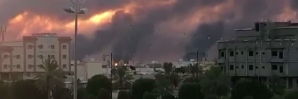 Trump Awaits Orders From Saudis; and Why the Houthis Could Have Done It