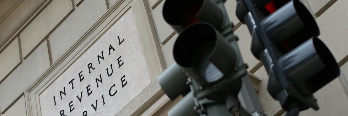 'Good First Step': Warren Welcomes Biden's IRS Boost to Target Rich Tax Cheats