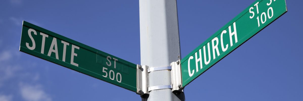 The intersection of Church and State Street in the town of Salem, Oregon.