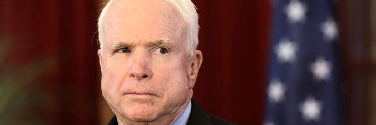 Trump Snubbed McCain. The Media Snubbed the Rest of Us.
