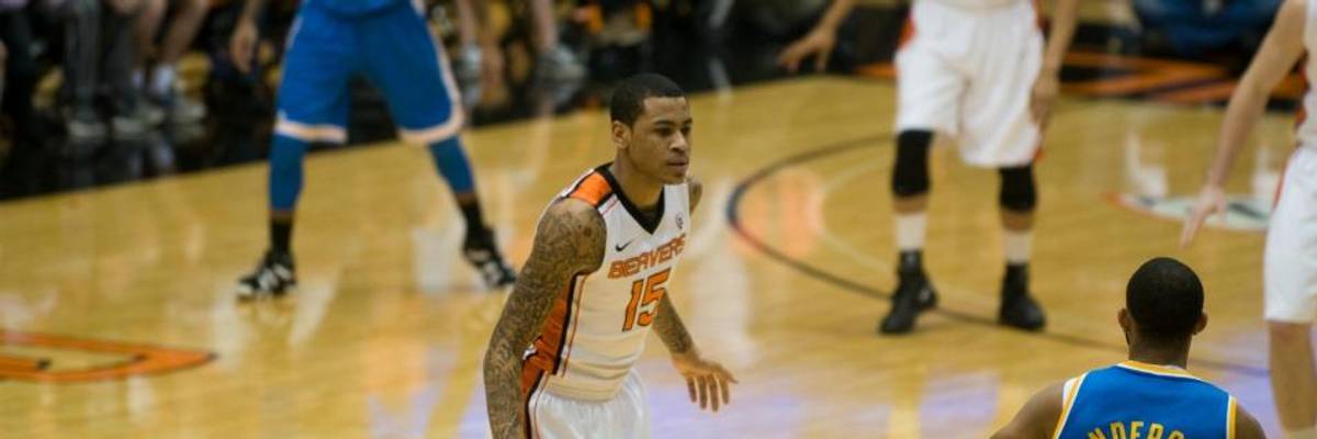 After NCAA Votes to Lift Ban on Compensating Students Athletes, GOP Senator Calls for Taxing Their Scholarships