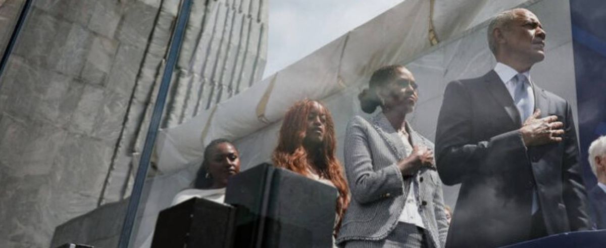 The Obamas pledge allegiance at opening of Obama Presidential Center