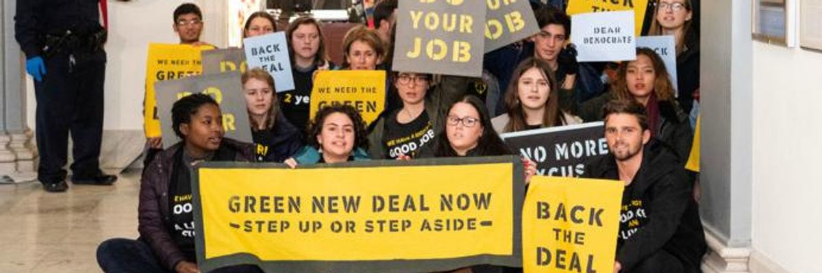 As Grassroots Momentum Surges, Over 300 Local Officials From 40 States Declare Support for Green New Deal
