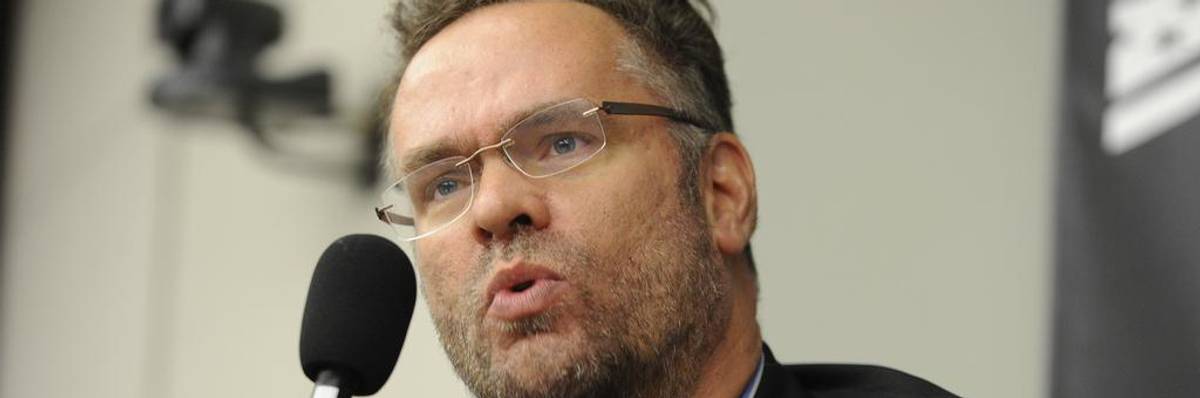 Iran Hawks Embrace Protest Movement But Show Little Concern For Iranian Lives