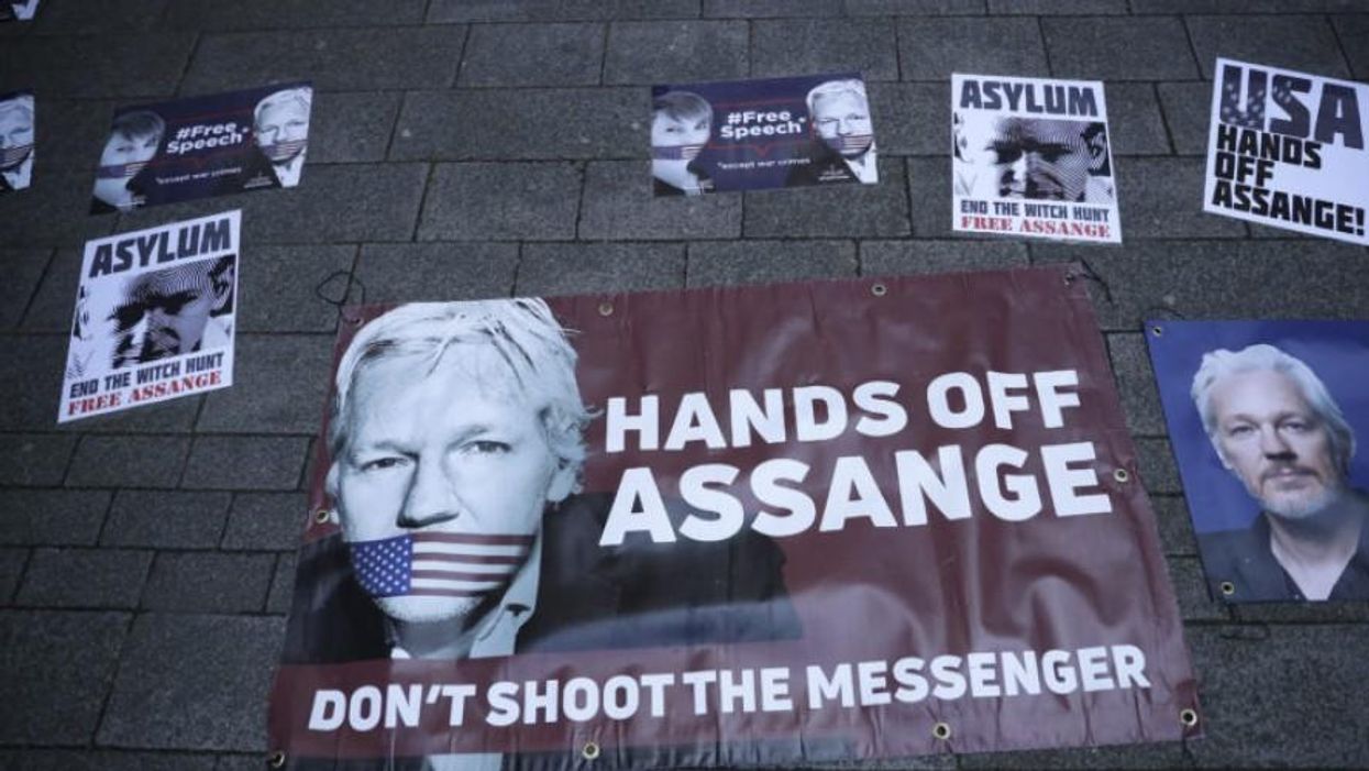 Corporate Media Have Second Thoughts About Exiling Julian Assange From Journalism