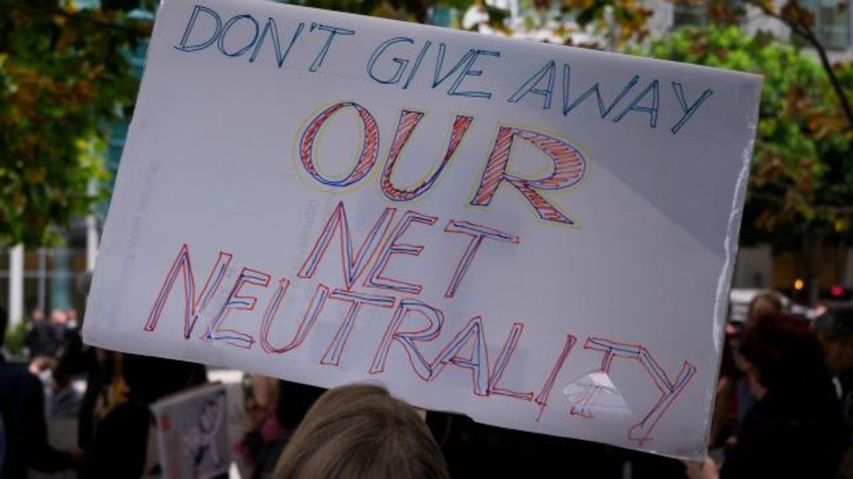Will Trump's Telecom Deregulation & NAFTA Talks Undermine Net Neutrality in Canada?