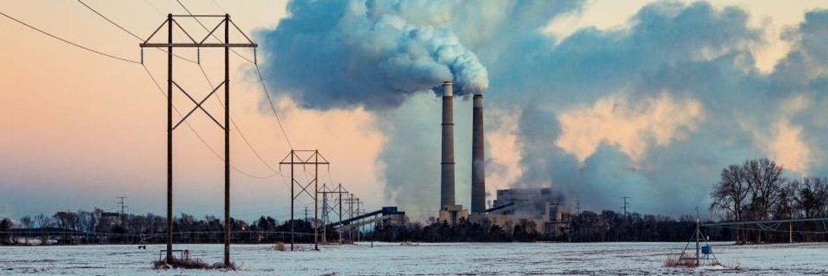 'The Burning of Fossil Fuels Is Killing Us,' WHO Warns in COP 26 Report
