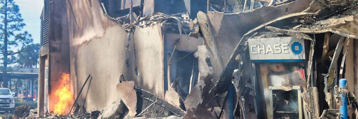 U.S. Capitalism Is in Total Meltdown