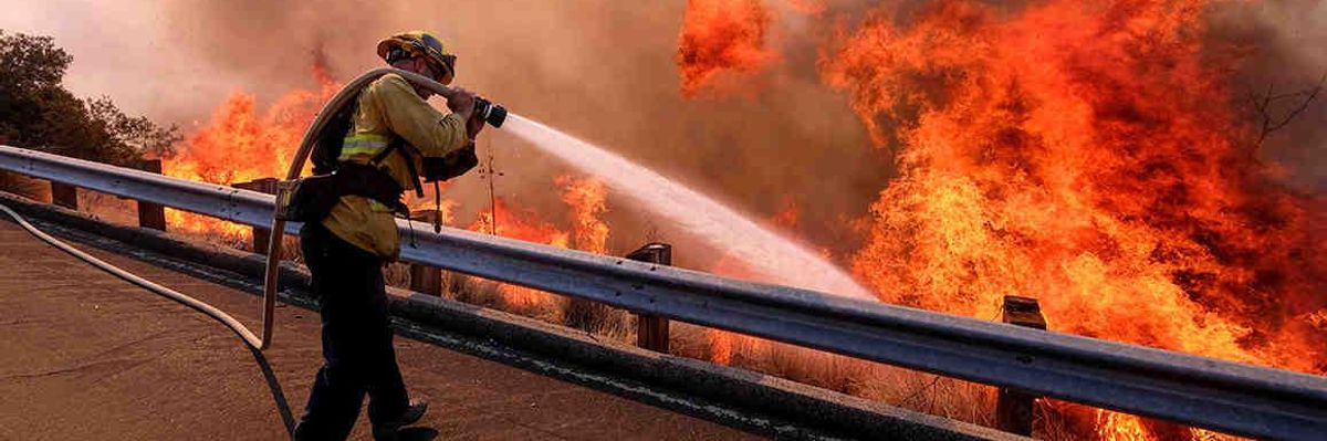 Prisoners Are Getting Paid $1.45 a Day to Fight the California Wildfires