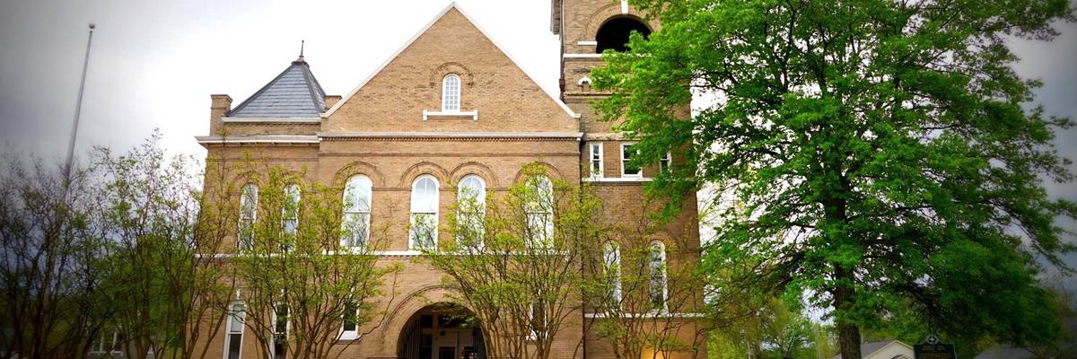 The Tallahatchie County Courthouse in Sumner, Mississippi.
