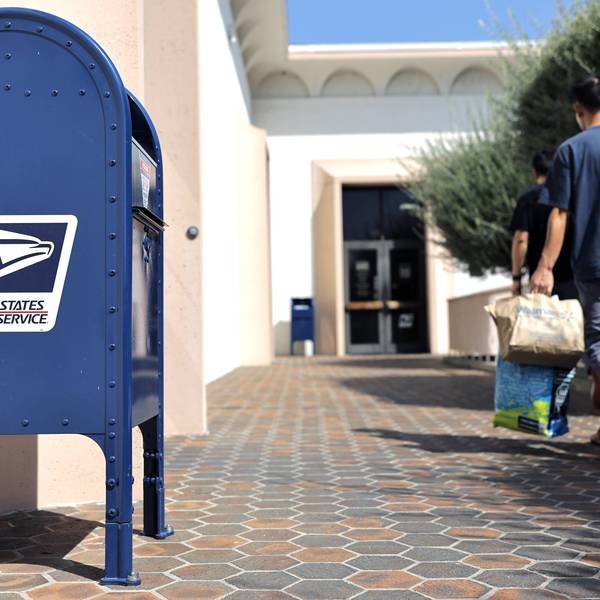 Tens of Thousands of Voters at ‘Risk of Disenfranchisement’ Thanks to Trump’s Postal Service: Analysis