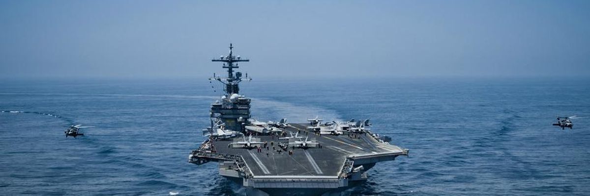 As Iraq Boils, Obama Orders Aircraft Carrier to Persian Gulf