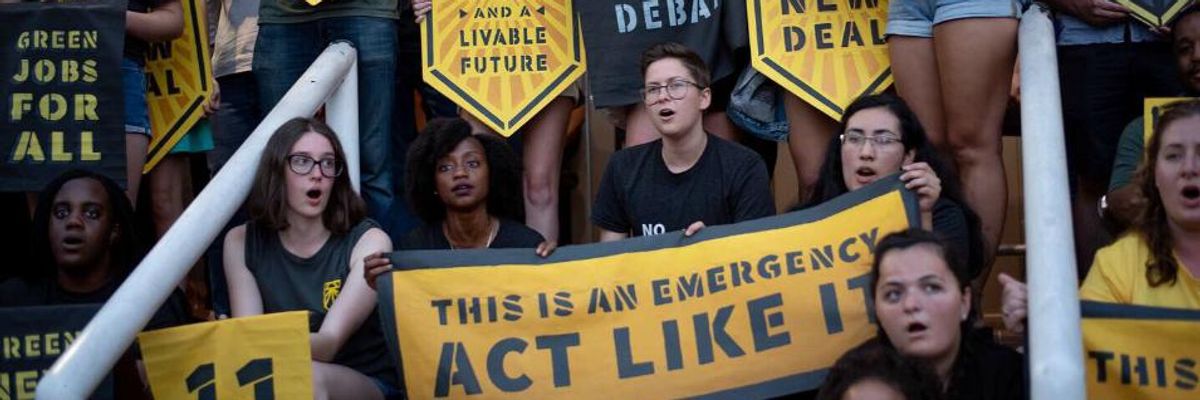 'Time to Turn Up the Heat': Sunrise Movement Unveils 7-Week Organizing Plan to Force DNC Approval of 2020 Climate Debate